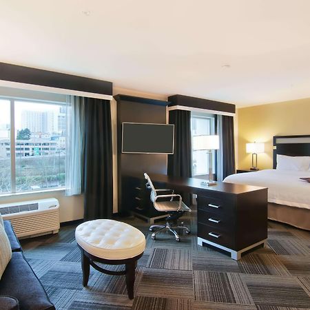 Hampton Inn & Suites Bellevue Downtown/Seattle Exteriör bild