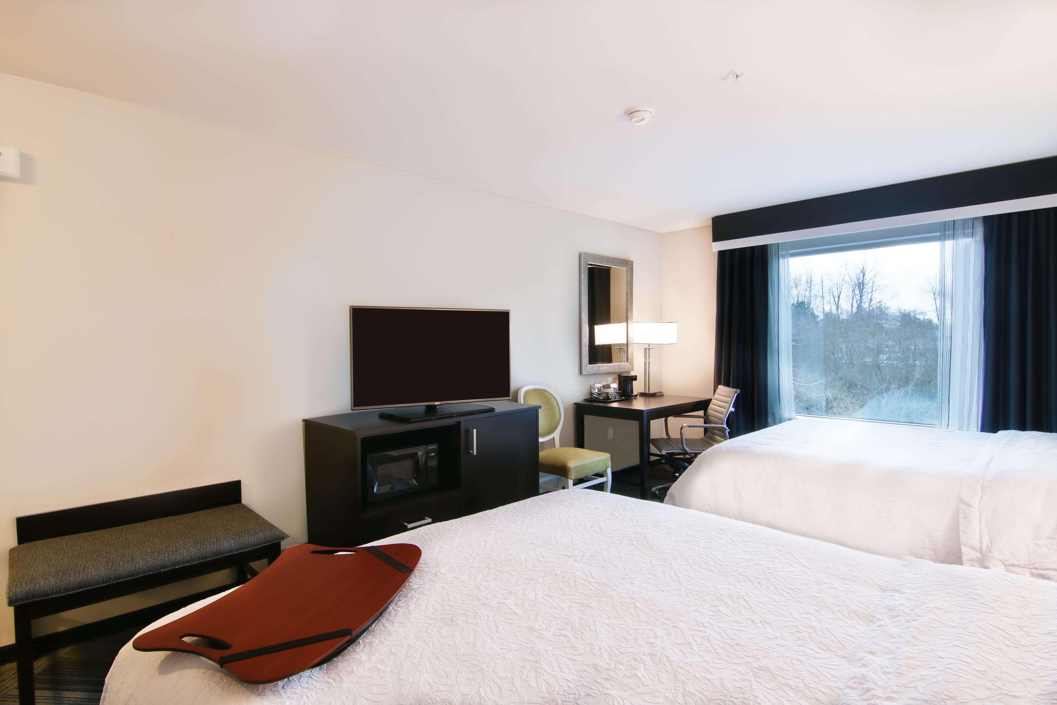 Hampton Inn & Suites Bellevue Downtown/Seattle Exteriör bild